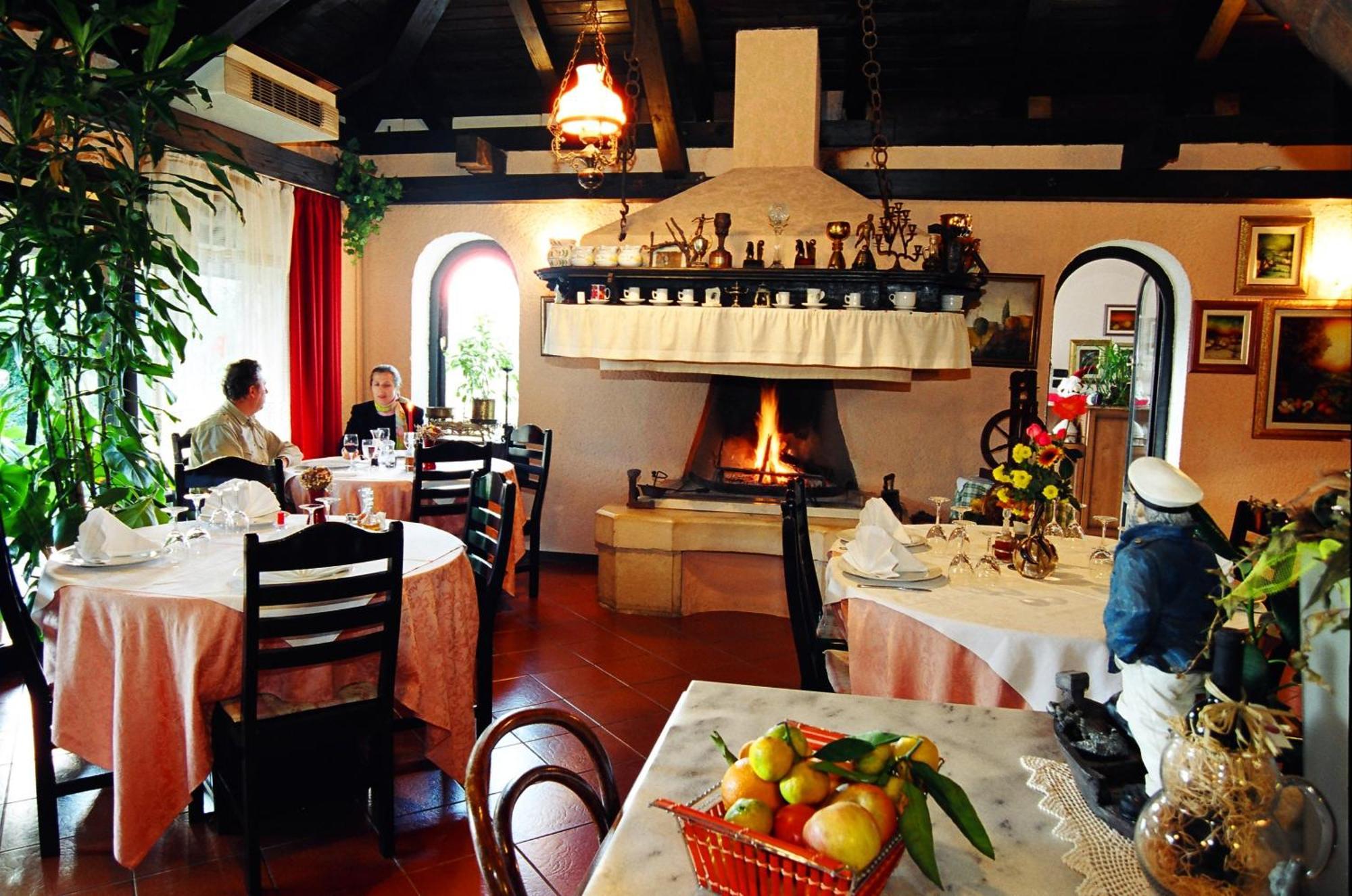 Hotel Makin Novigrad Istria Eksteriør billede
